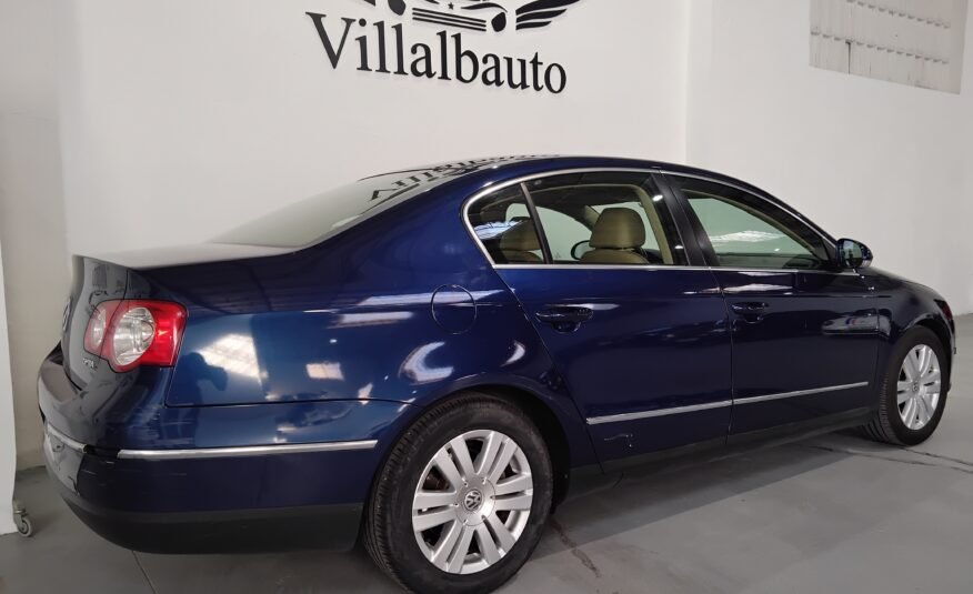 VOLKSWAGEN Passat 2.0 TDi