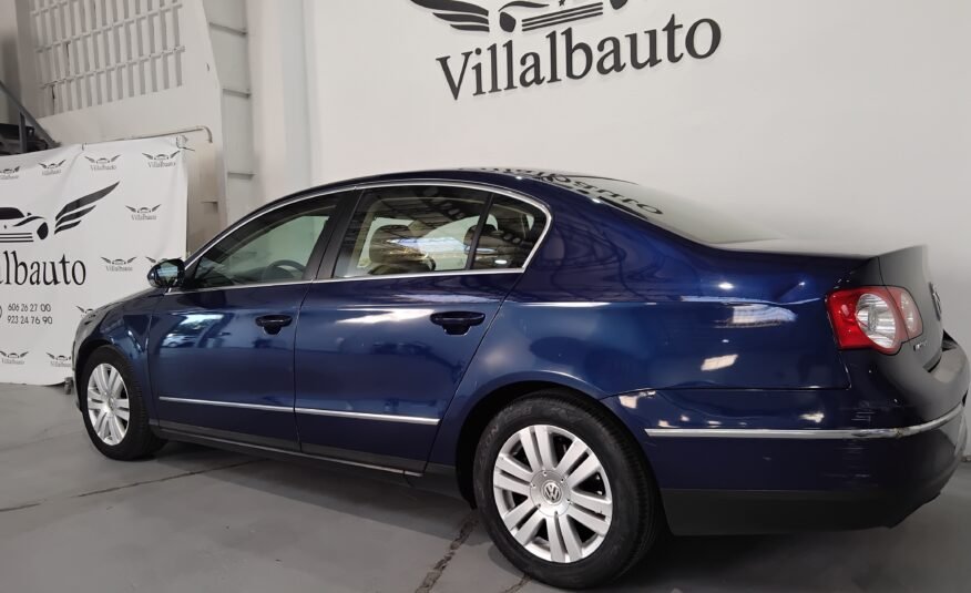 VOLKSWAGEN Passat 2.0 TDi