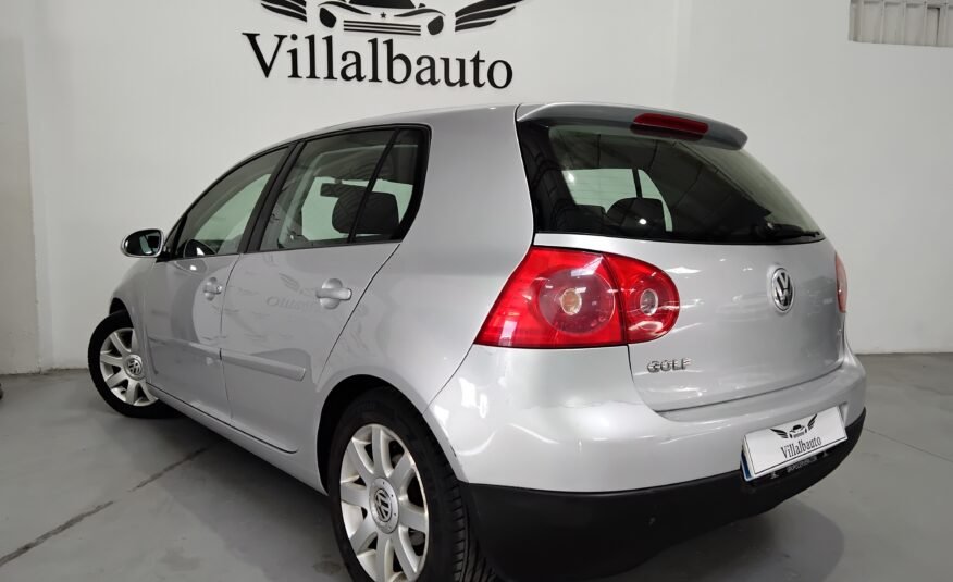 Volkswagen Golf 1.6i