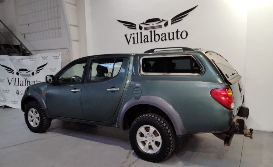 MITSUBISHI L200 4×4 Doble Cabina