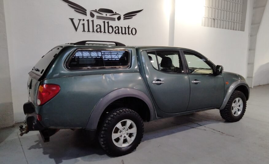 MITSUBISHI L200 4×4 Doble Cabina