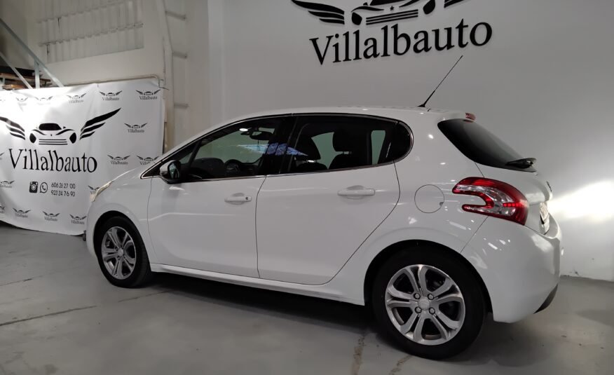 PEUGEOT 208 1.6e-HDI