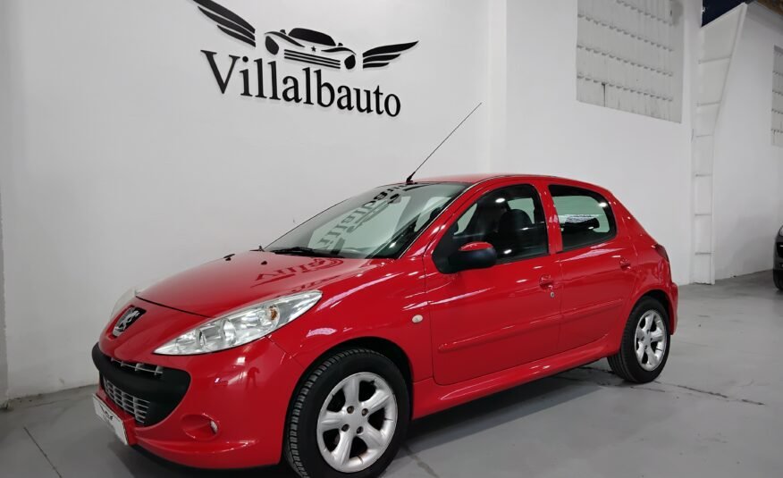 PEUGEOT 206+