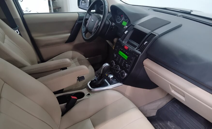 LAND-ROVER Freelander 2