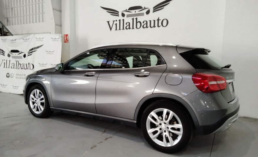 MERCEDES-BENZ Gla 200 CDI