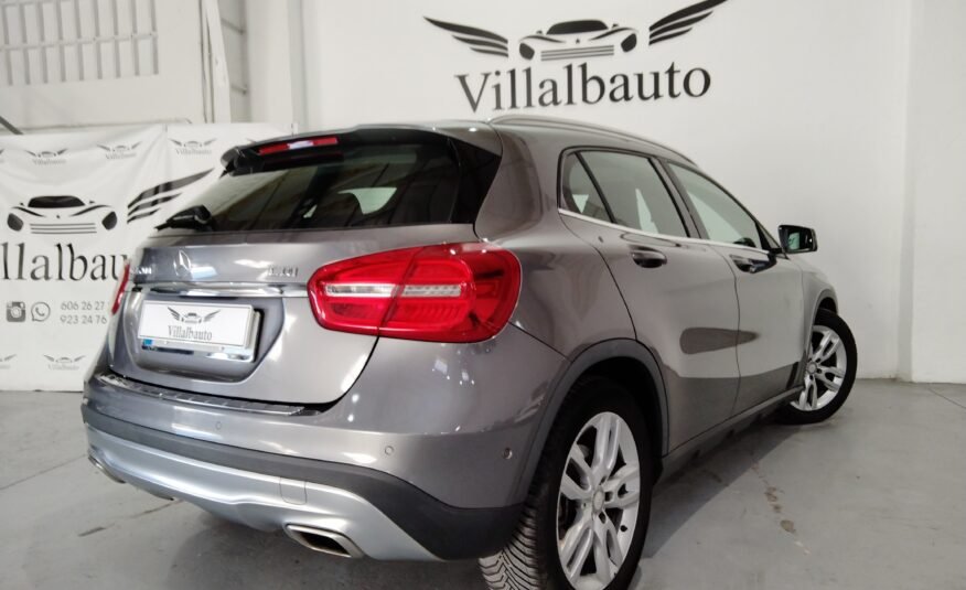 MERCEDES-BENZ Gla 200 CDI