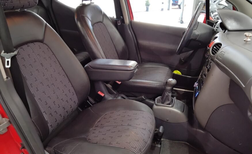 MERCEDES-BENZ Clase A 160