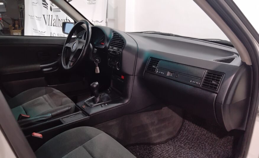 BMW SERIE 3 325i