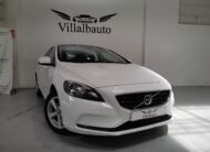VOLVO V40 D3