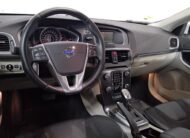 VOLVO V40 D3