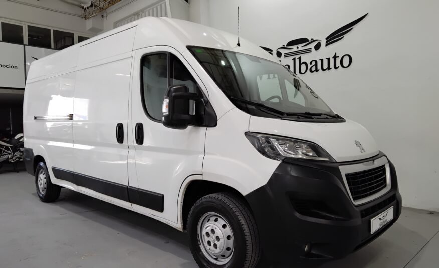 PEUGEOT Boxer