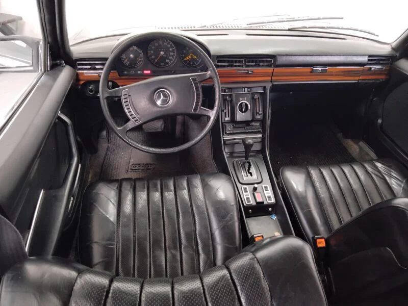MERCEDES-BENZ 350SE