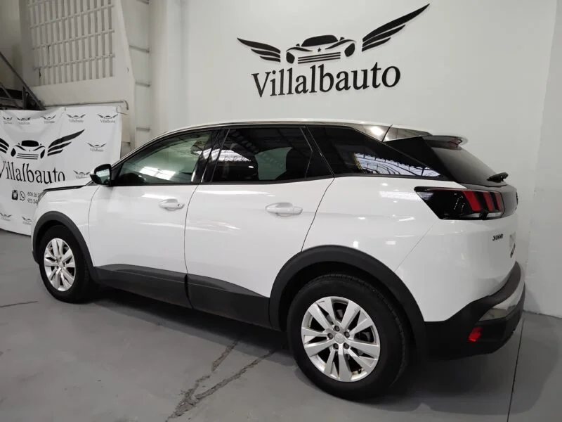 PEUGEOT 3008 II