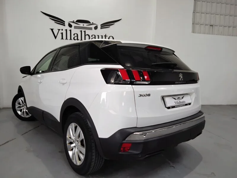 PEUGEOT 3008 II