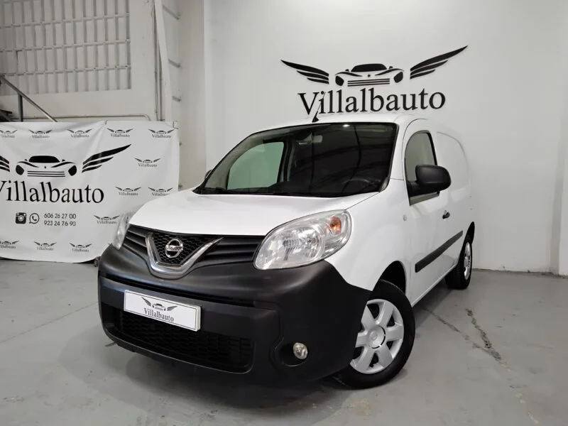 NISSAN NV250