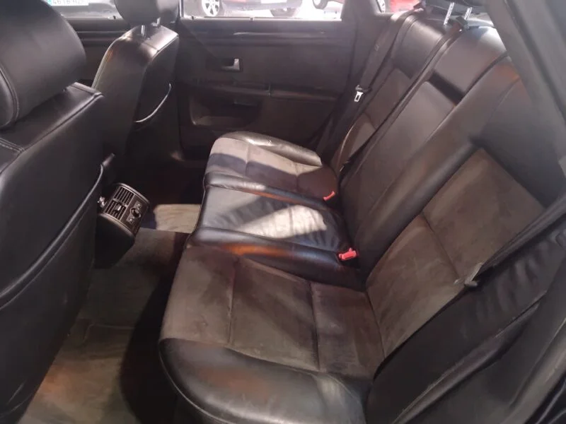 AUDI S8 Quattro
