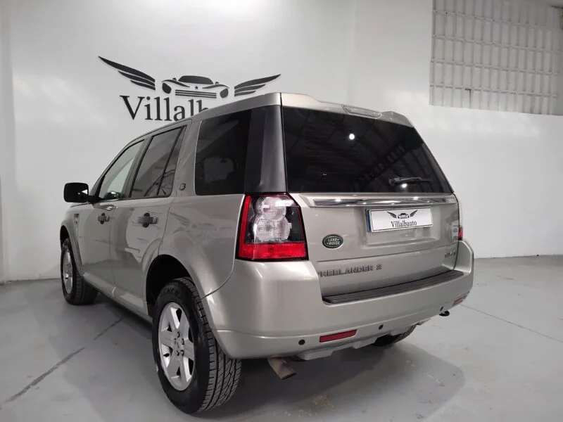 LAND-ROVER Freelander +2
