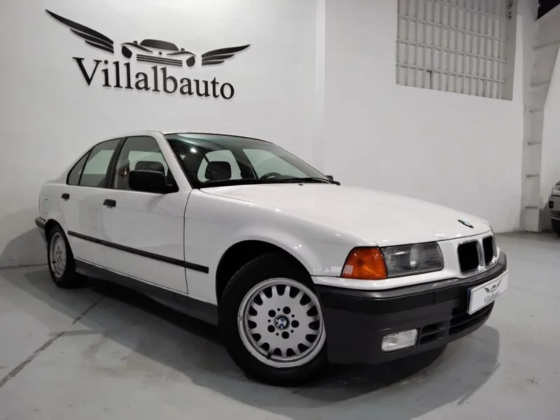 BMW Serie 3 325i