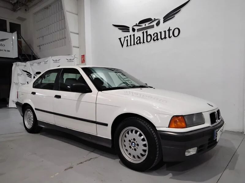 BMW Serie 3 325i