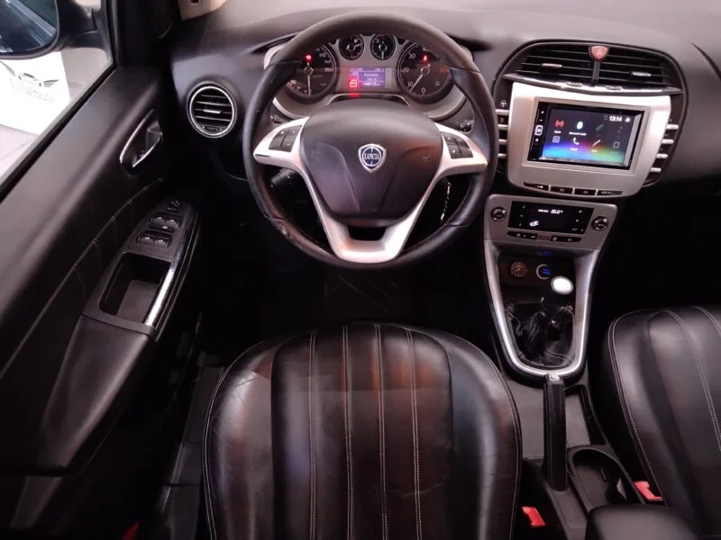 LANCIA Delta