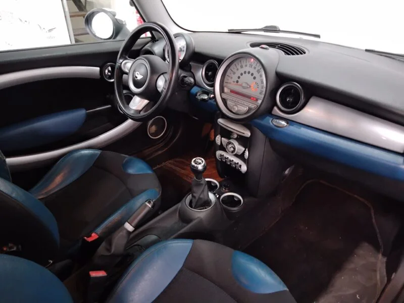 MINI Cooper D