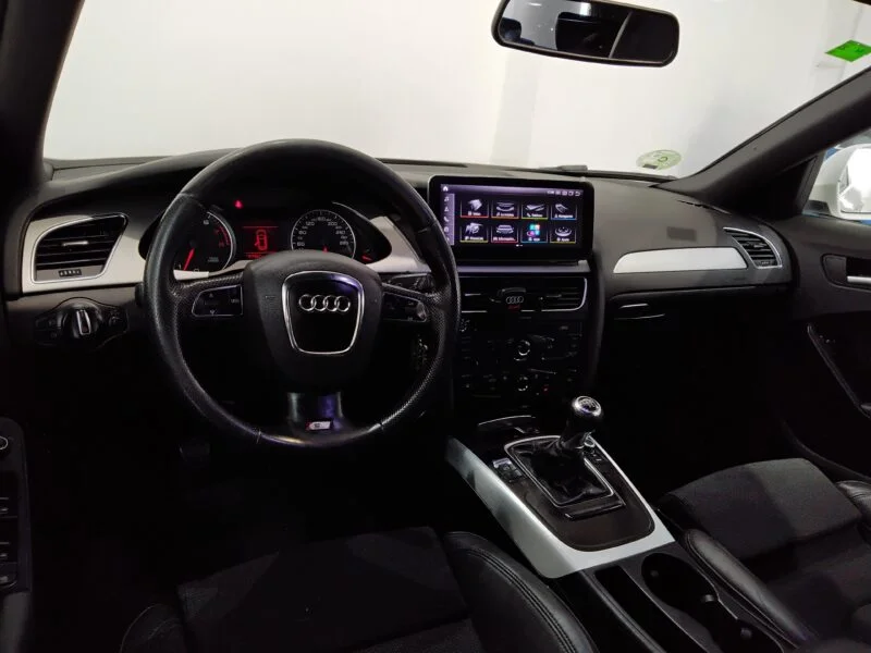 AUDI A4 Avant 1.8 TFSI 