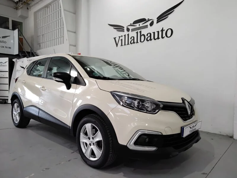 RENAULT CAPTUR