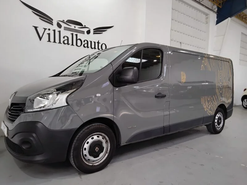 RENAULT Trafic Furgón 29 L1H1 dCi