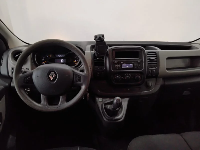 RENAULT Trafic Furgón 29 L1H1 dCi