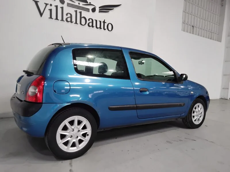 RENAULT CLIO