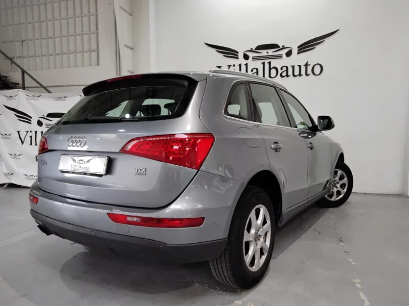 AUDI Q5 QUATTRO S-TRONIC