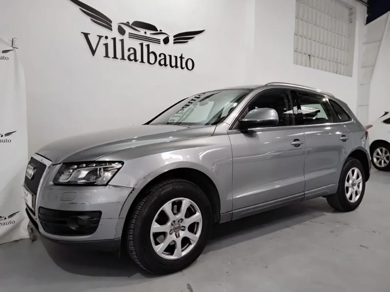 AUDI Q5 QUATTRO S-TRONIC