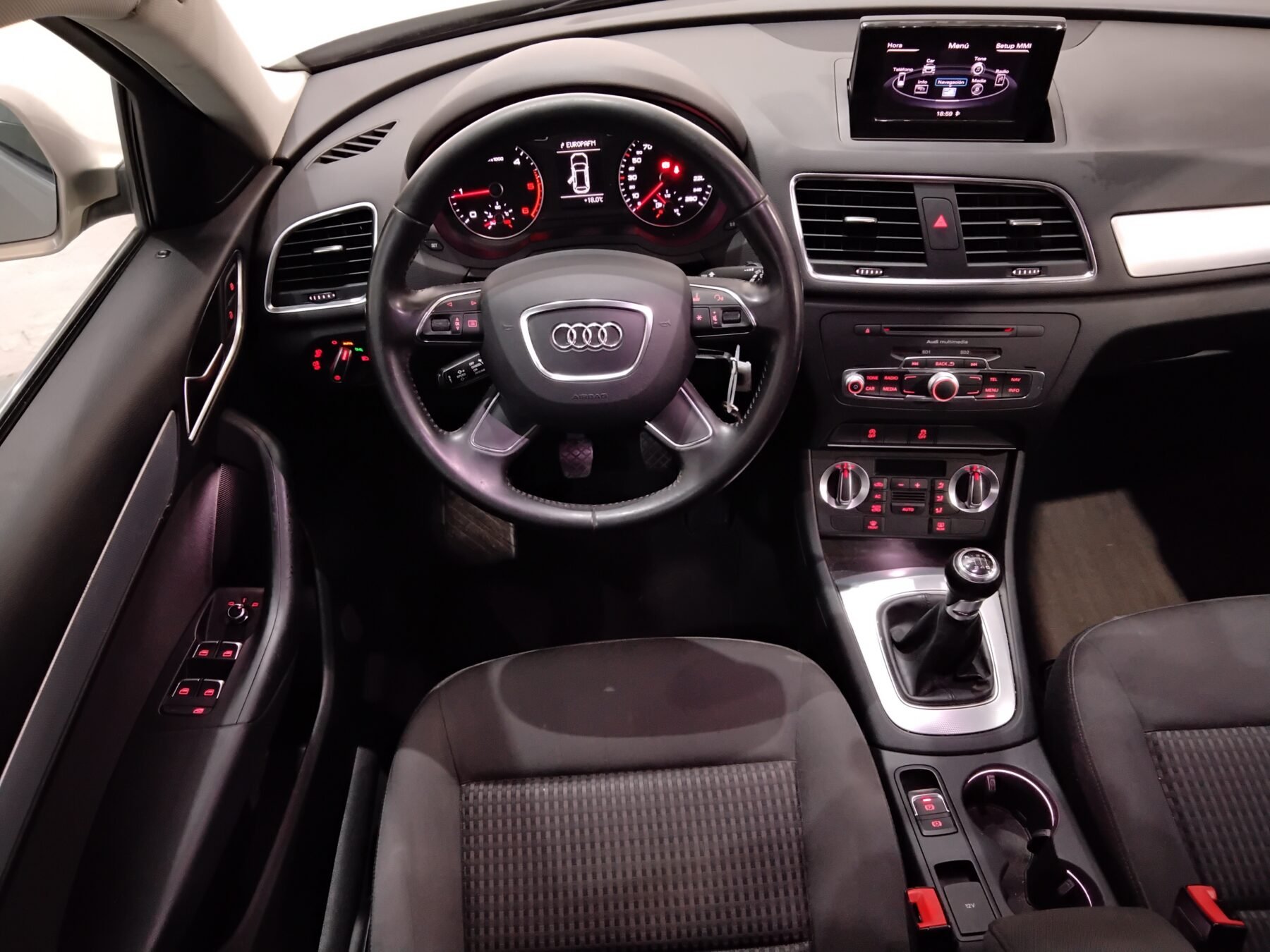 AUDI Q3 2.0 TDI 