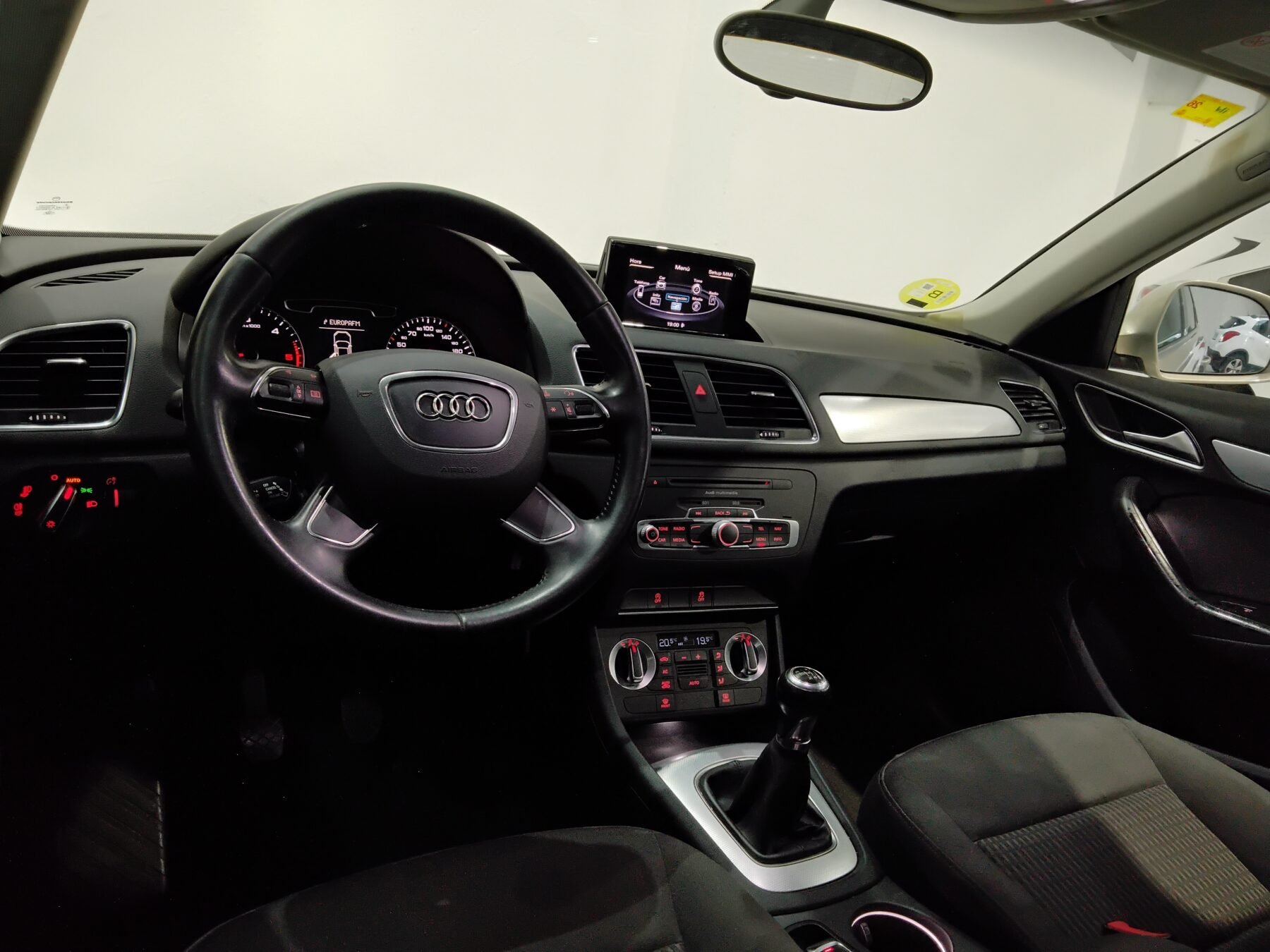 AUDI Q3 2.0 TDI 