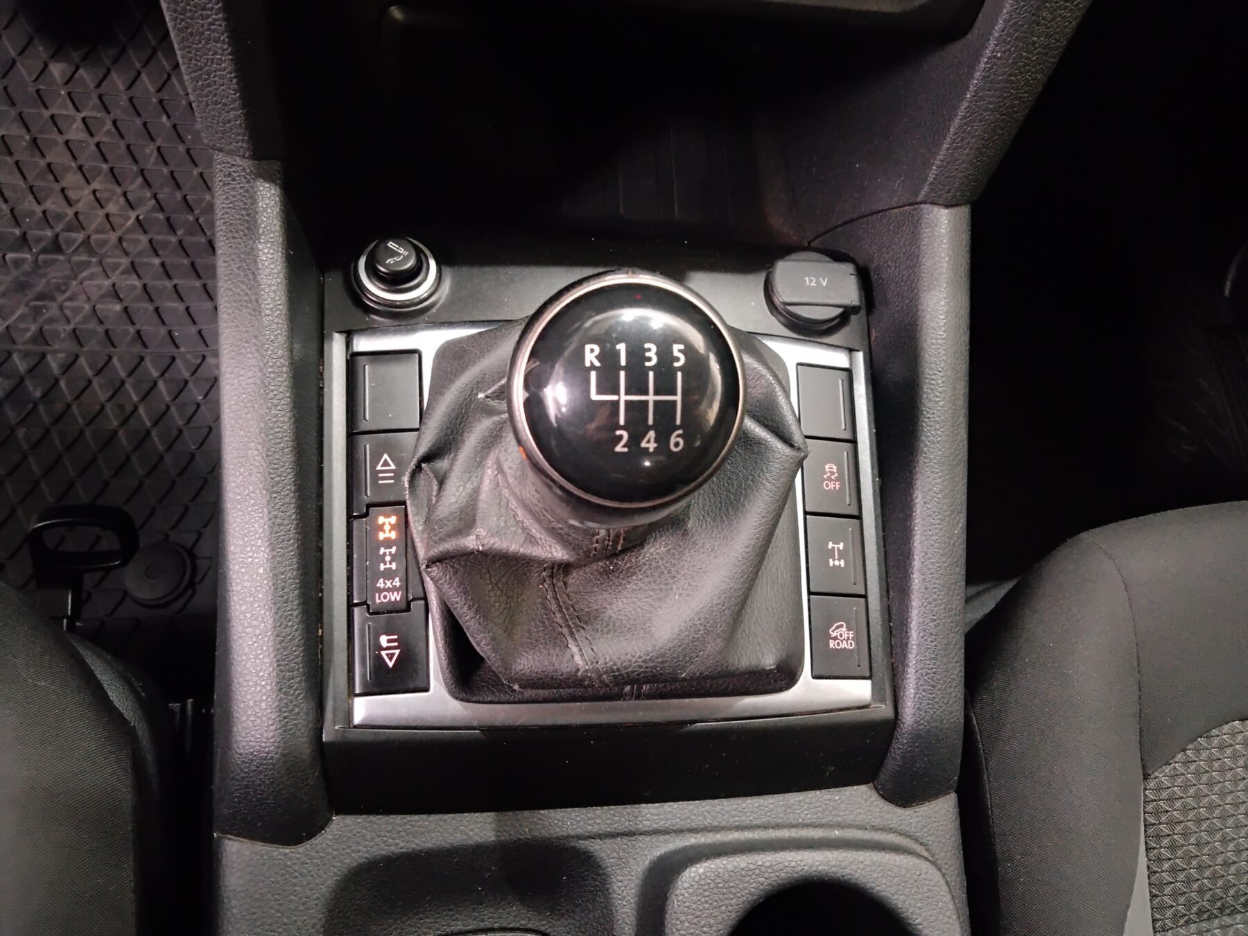 VOLKSWAGEN Amarok 3.0TDI 4Motion Confortline