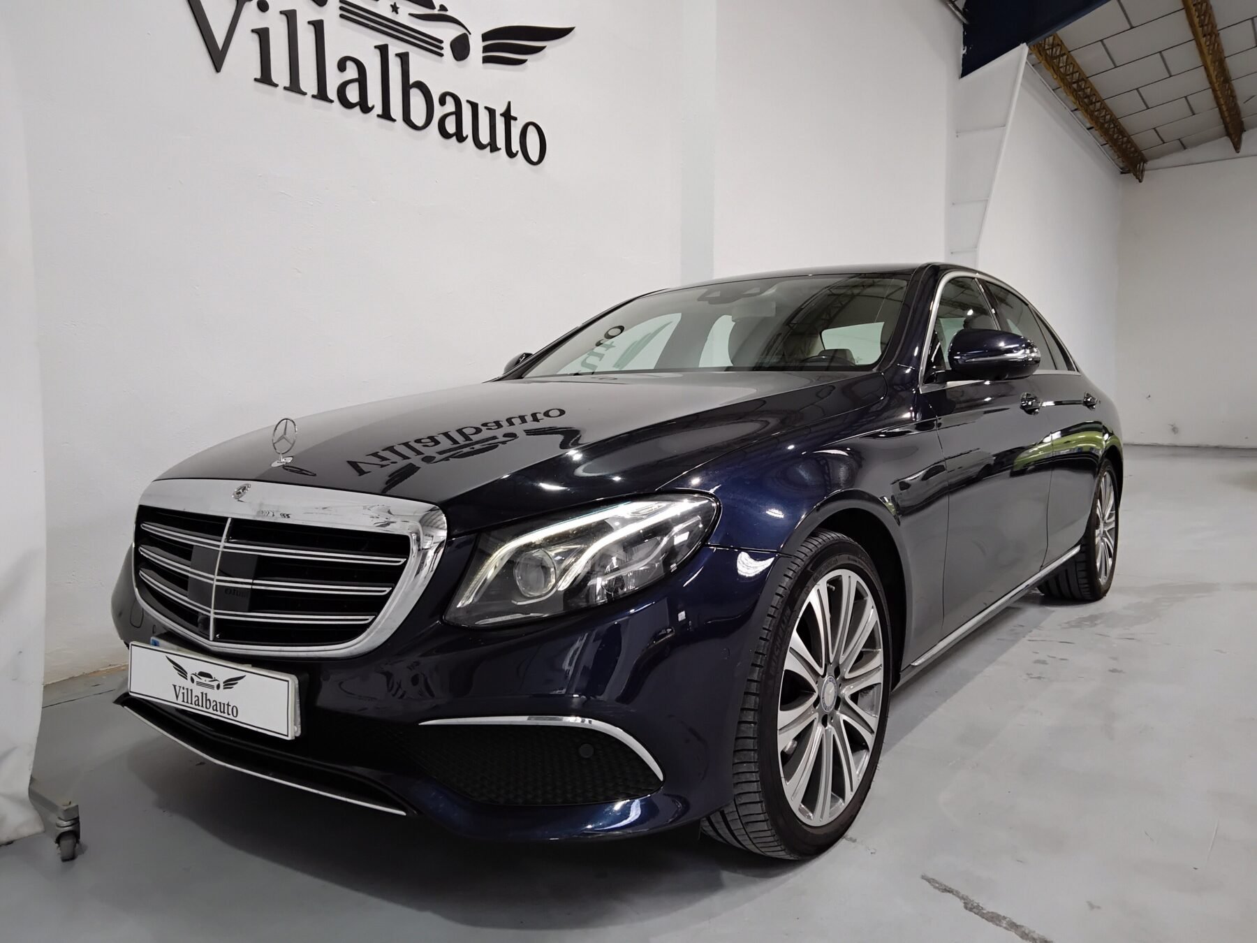 MERCEDES-BENZ E-class 350 BlueTecAvantgarde