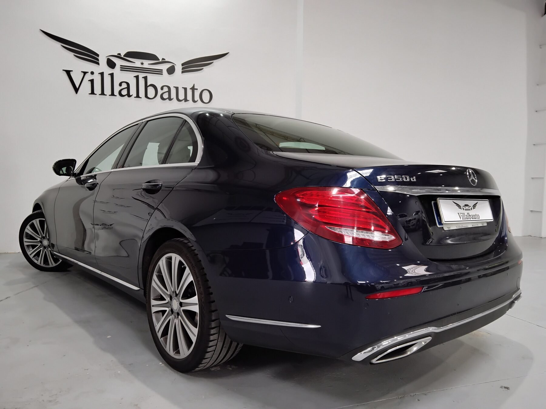 MERCEDES-BENZ E-class 350 BlueTecAvantgarde