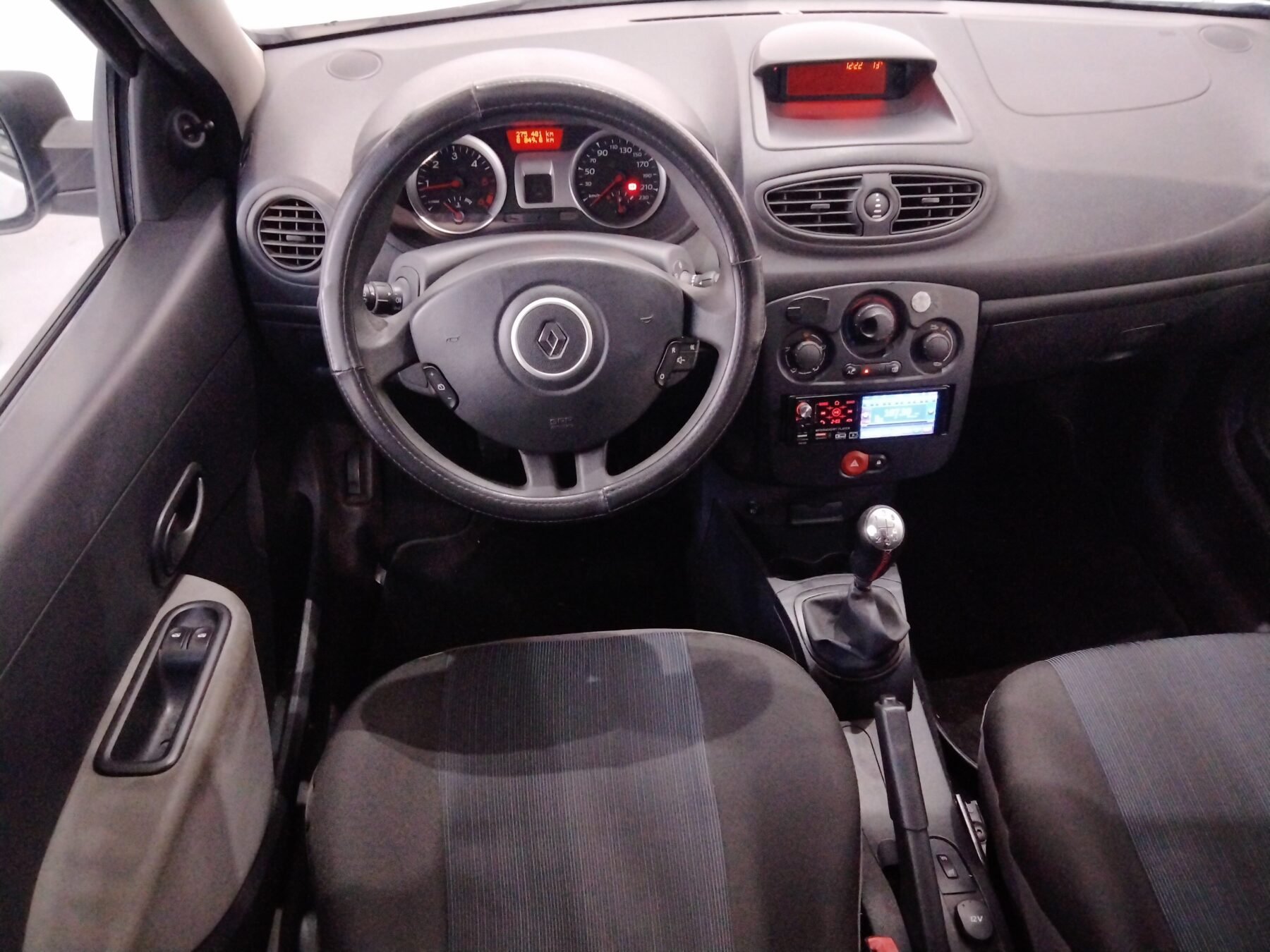 RENAULT CLIO 1.5dCi