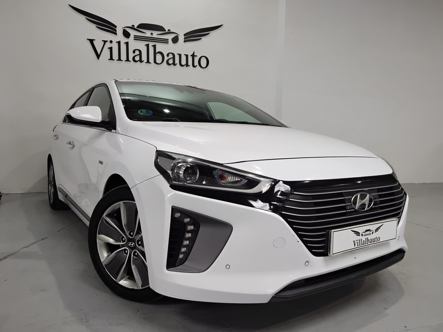 HYUNDAI Ioniq Hybrid