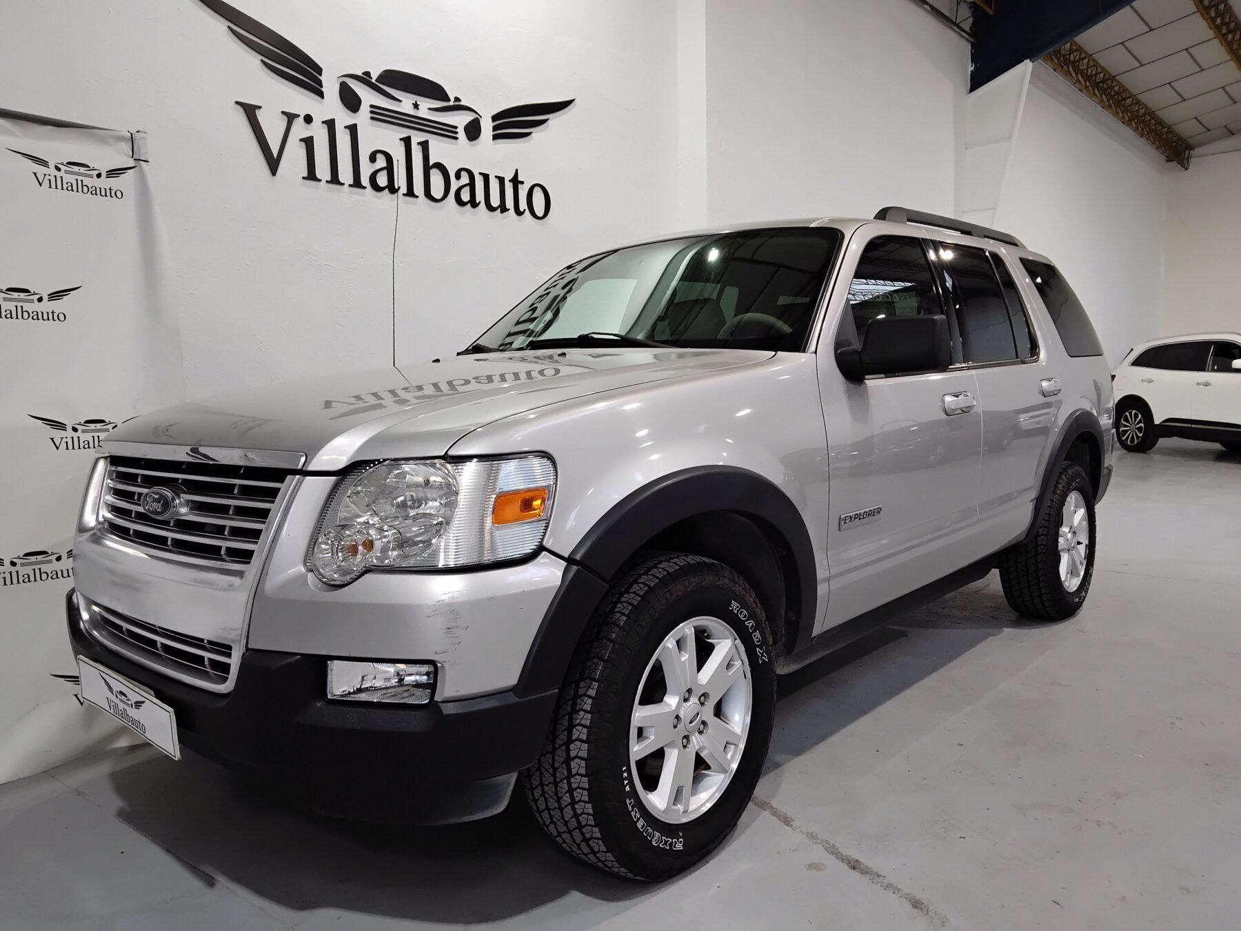 FORD Explorer XLT 4.0 V6