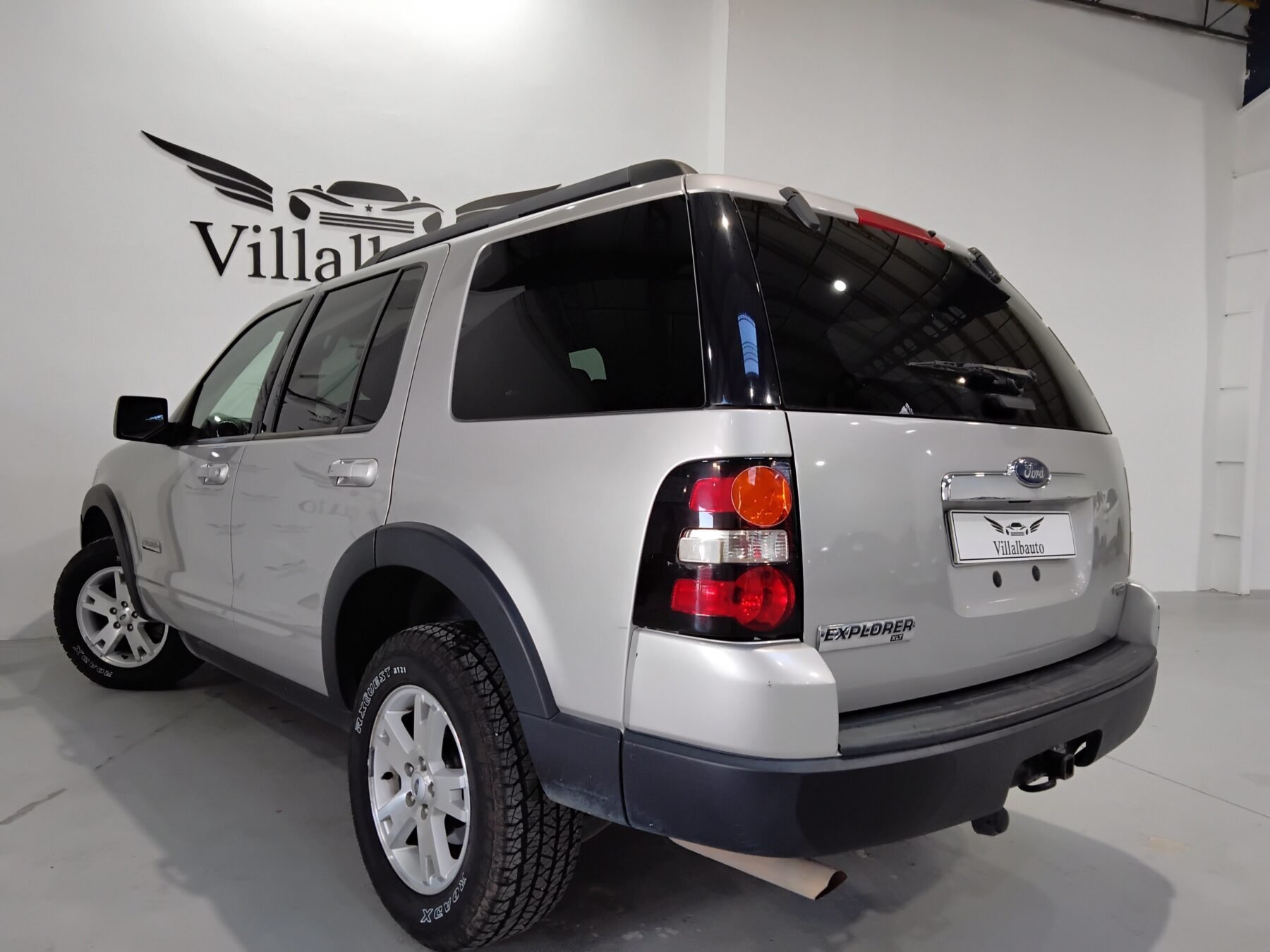 FORD Explorer XLT 4.0 V6