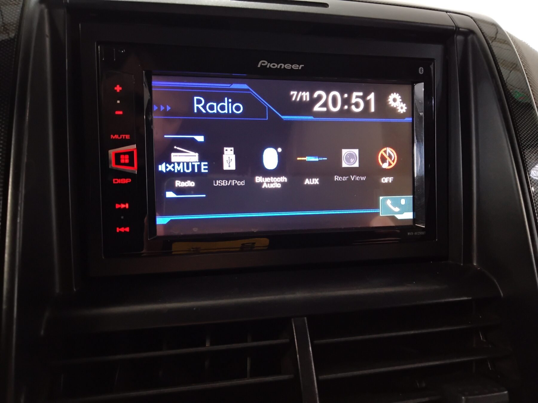 FORD Explorer XLT 4.0 V6