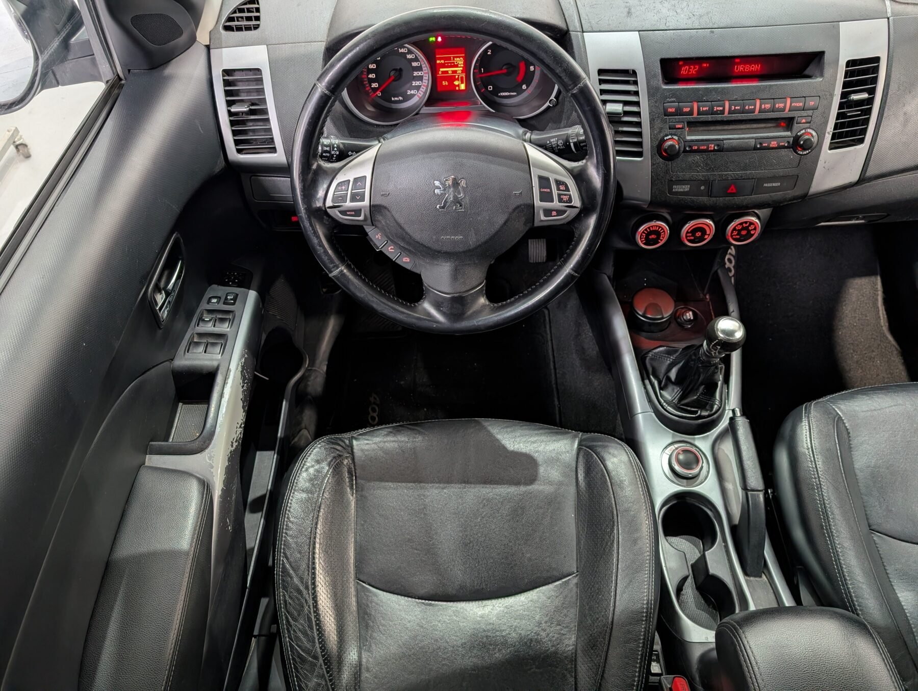 PEUGEOT 4007 Premium 7 Plazas