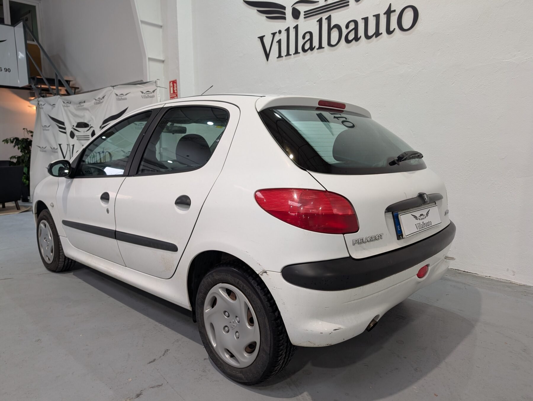 PEUGEOT 206 2.0HDi