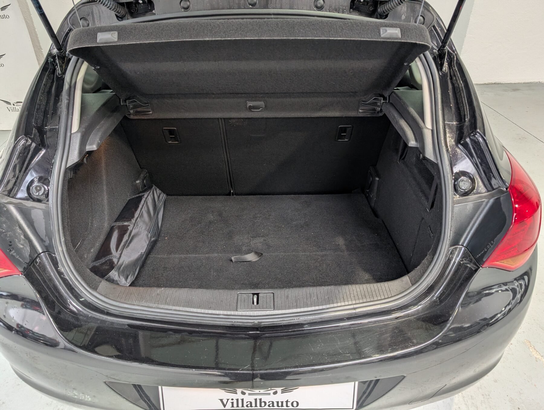 OPEL Astra J HATCHBACK 