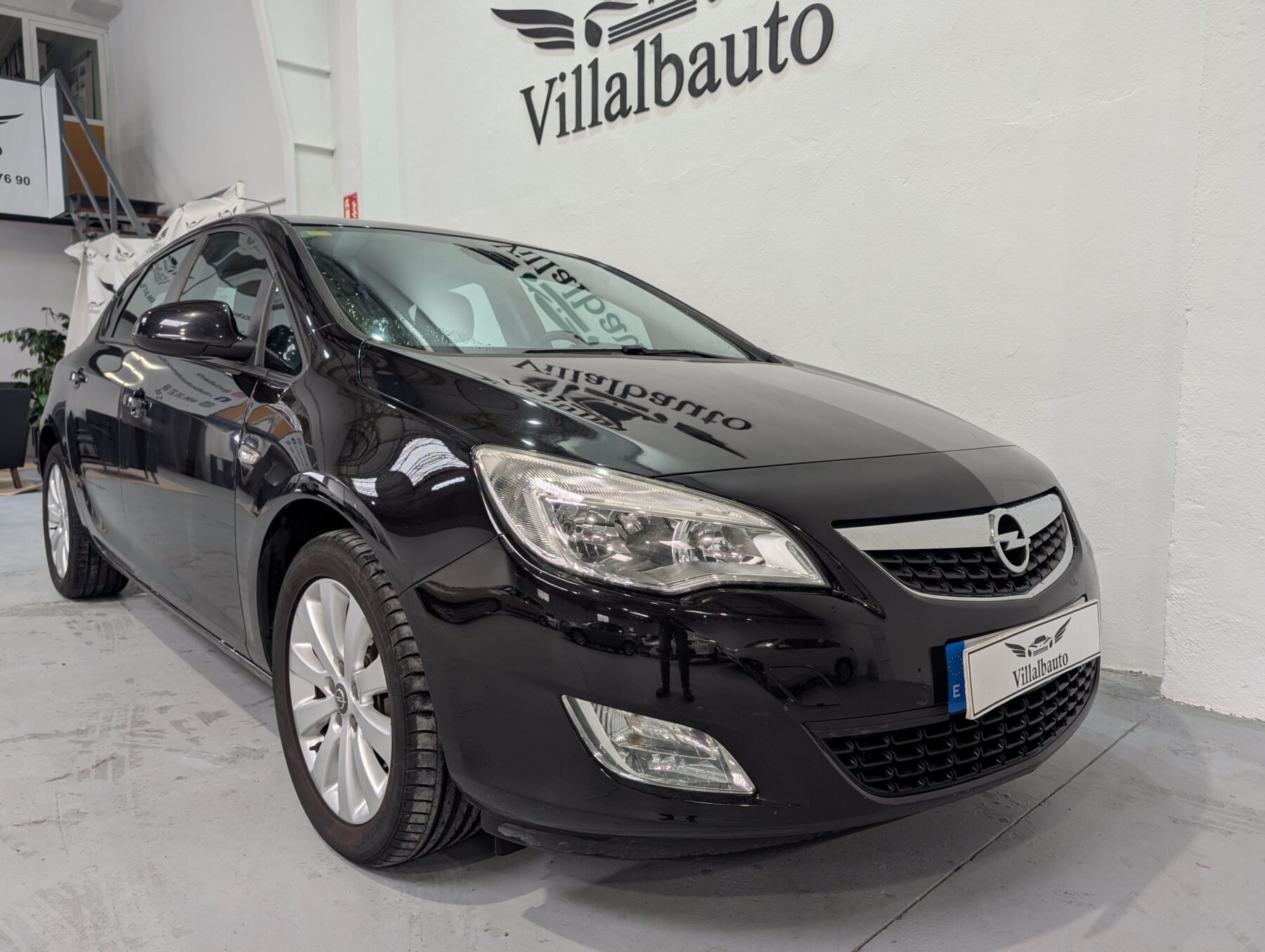 OPEL Astra J HATCHBACK 