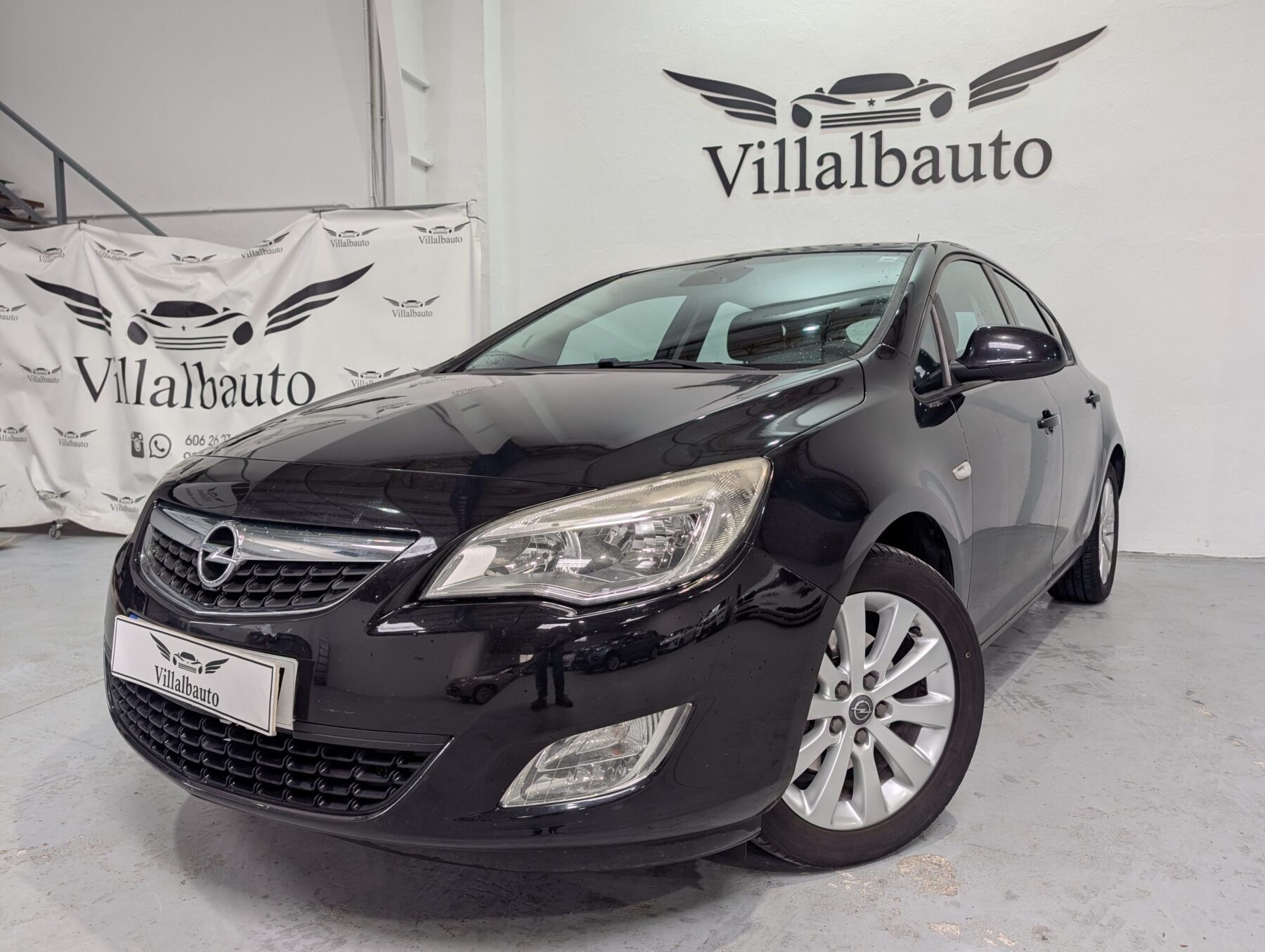 OPEL Astra J HATCHBACK 