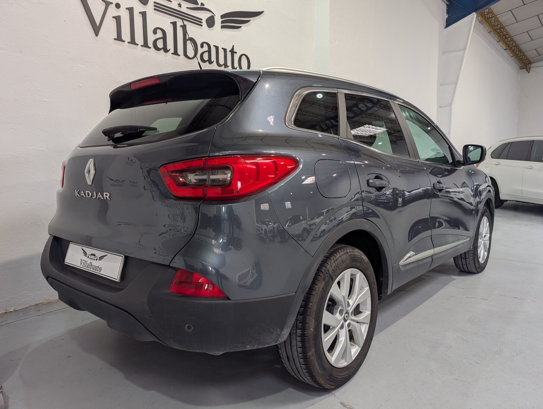 RENAULT KADJAR Limited