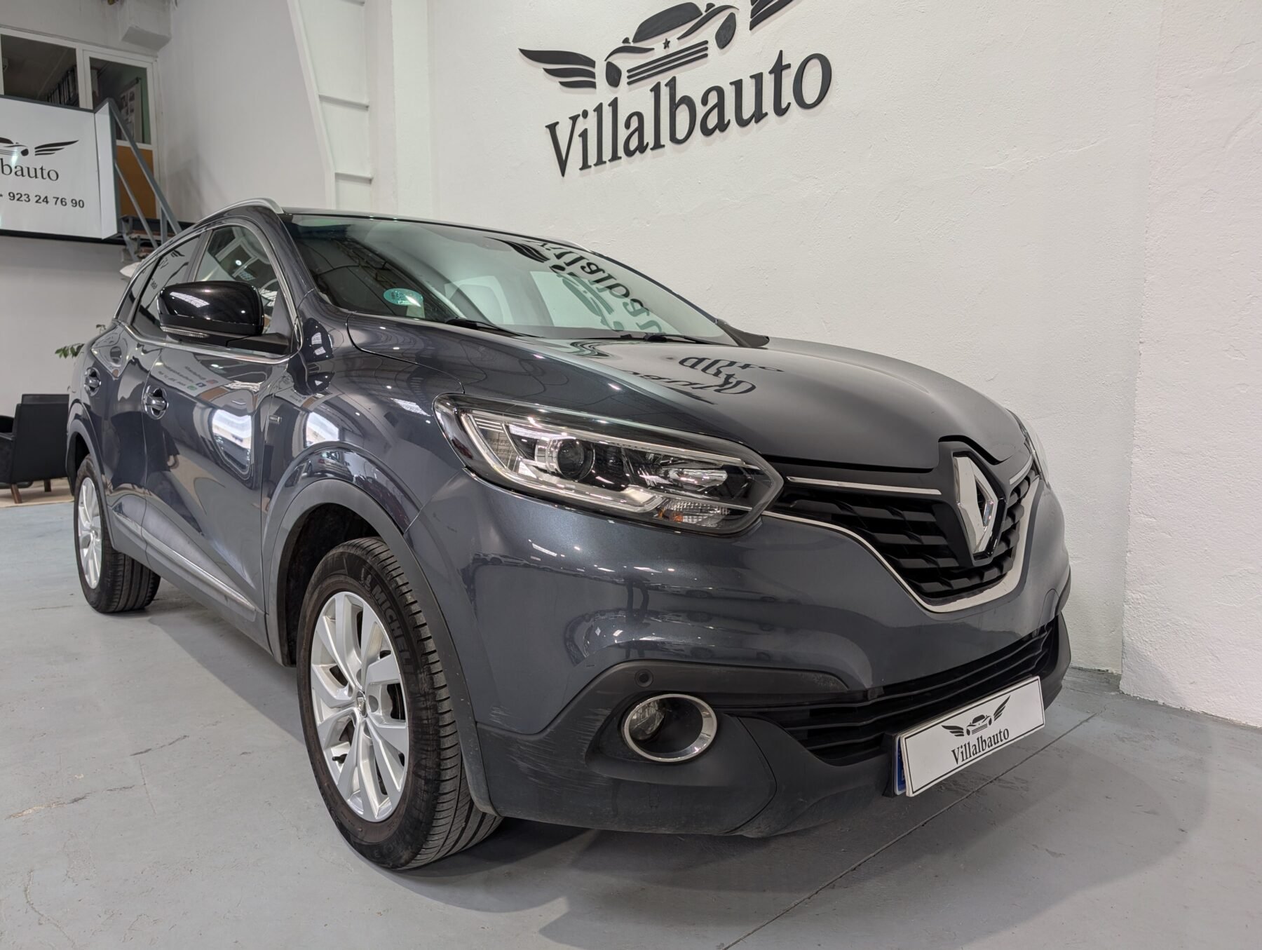 RENAULT KADJAR Limited