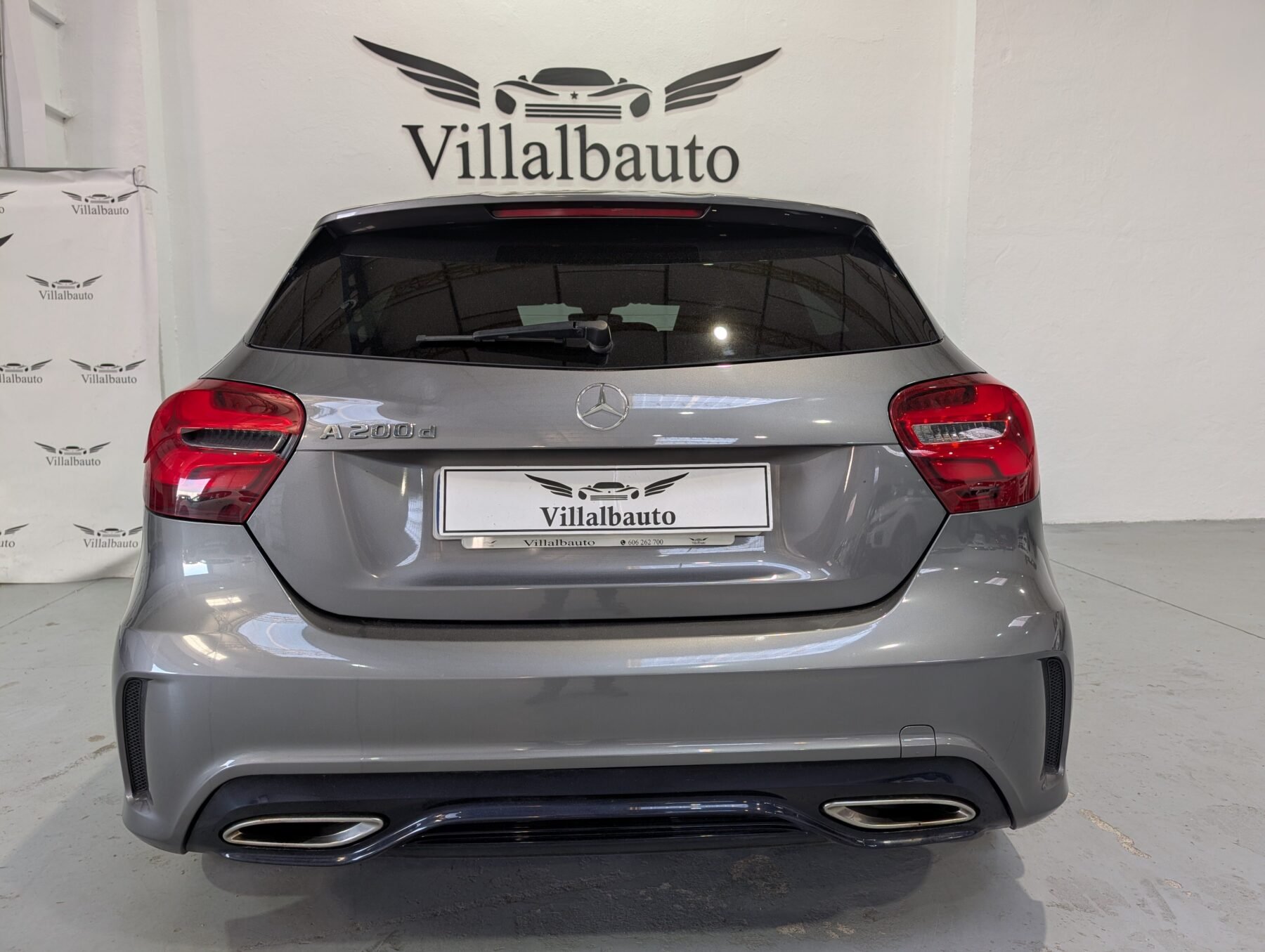 MERCEDES-BENZ A200d Pack AMG